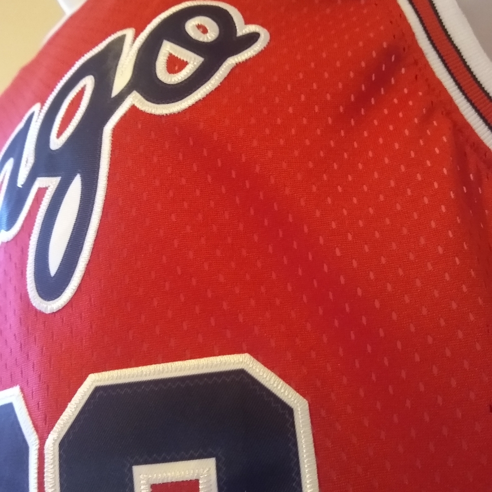 Michael Jordan Chicago Bulls Jersey Men's XL nwt - Picture 4 of 8